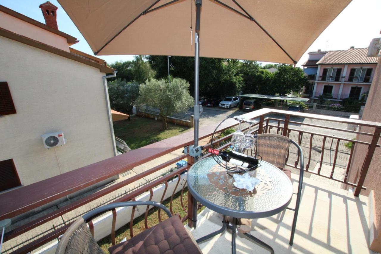 Blue Adria Suites Poreč Eksteriør billede